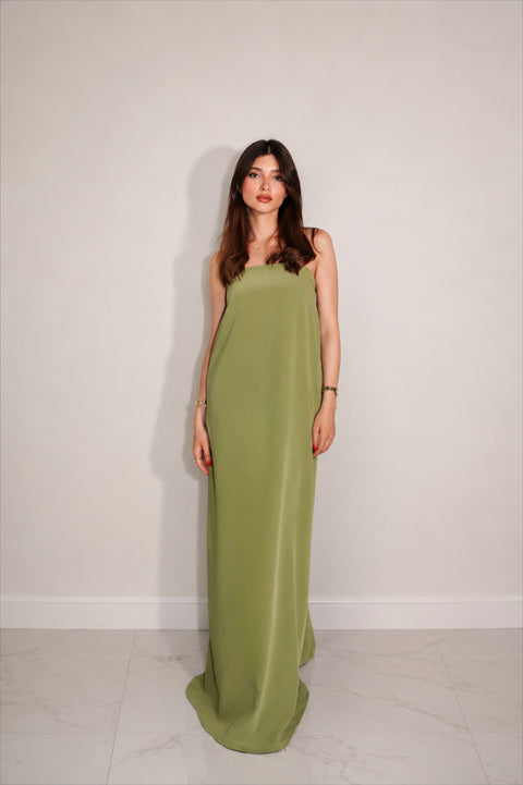 Je Suis Me Robe of Dreams satin column maxi dress in green — view 3